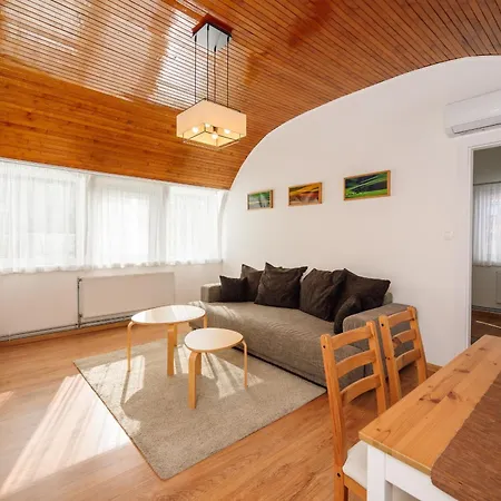 Hébergement de vacances Domcek Pri Lesoparku Trenčín